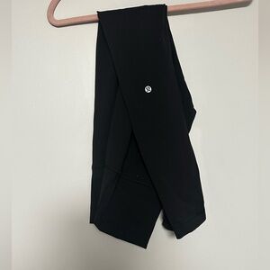 Black Lululemon leggings